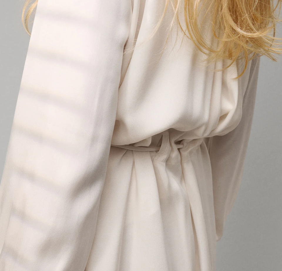 Long, Washable Mulberry Silk Long Robe in White